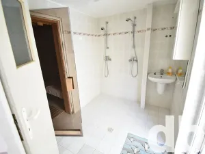 Pronájem bytu 3+kk, Karlovy Vary, Počernická, 140 m2