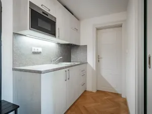 Pronájem bytu 2+kk, Praha - Staré Město, Kozí, 39 m2