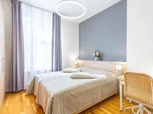 Pronájem bytu 3+kk, Praha - Vinohrady, Na Kozačce, 60 m2