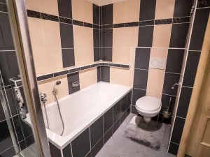 Prodej rodinného domu, Strážné, 450 m2