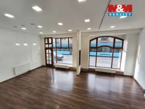 Pronájem obchodního prostoru, Ostrava - Moravská Ostrava, Nádražní, 101 m2