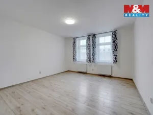 Pronájem bytu 2+kk, Plzeň - Jižní Předměstí, Husova, 43 m2
