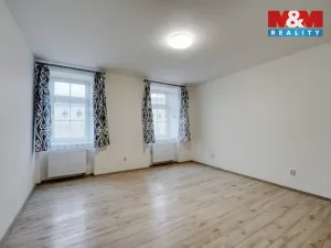 Pronájem bytu 1+1, Plzeň - Jižní Předměstí, Husova, 34 m2