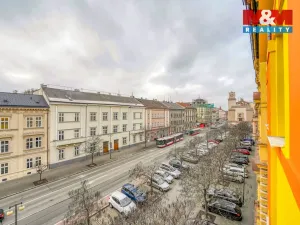 Pronájem bytu 1+1, Plzeň - Jižní Předměstí, Husova, 34 m2