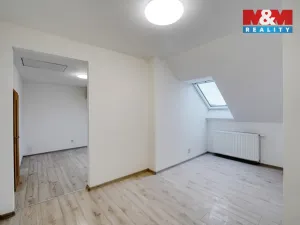 Pronájem bytu 2+kk, Plzeň - Jižní Předměstí, Husova, 44 m2