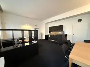 Pronájem kanceláře, Brno - Židenice, Kosmákova, 20 m2