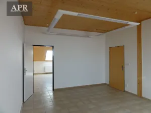 Pronájem kanceláře, Uherský Brod, Naardenská, 44 m2
