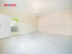 Prodej rodinného domu, Praha - Dolní Počernice, Listopadová, 302 m2