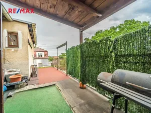 Prodej rodinného domu, Praha - Dolní Počernice, Listopadová, 302 m2