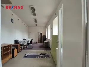 Pronájem obchodního prostoru, Polička, Tylova, 129 m2