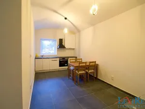 Pronájem bytu 3+kk, Radonice, Ligasova, 71 m2