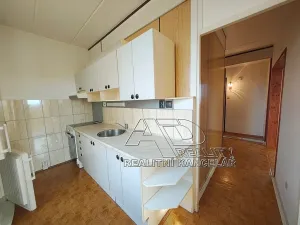 Prodej bytu 4+1, České Budějovice, Netolická, 85 m2