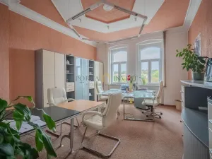 Prodej činžovního domu, Karlovy Vary, náměstí Republiky, 672 m2