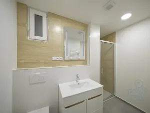 Pronájem bytu 2+kk, Praha - Vršovice, Oblouková, 54 m2