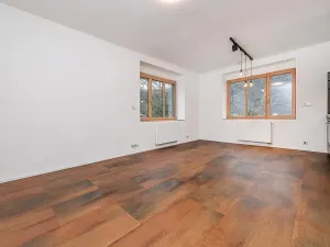 Pronájem bytu 3+kk, Husinec, Hlavní, 73 m2