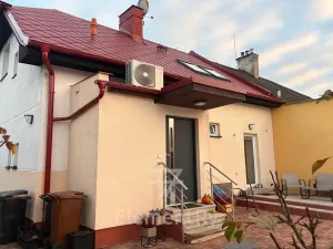 Pronájem rodinného domu, Hradec Králové, Mikoláše Alše, 102 m2