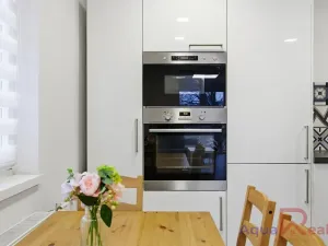 Prodej bytu 2+1, Ostrov, Masarykova, 51 m2