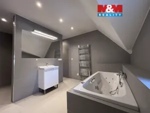 Pronájem bytu 1+kk, Zákupy, Nádražní, 65 m2