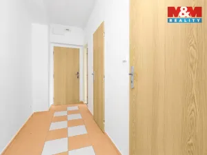 Prodej bytu 2+1, Petrovice, 58 m2