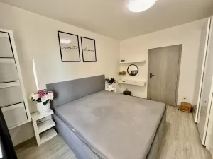 Pronájem bytu 2+1, Hradec Králové - Pražské Předměstí, U Koruny, 65 m2