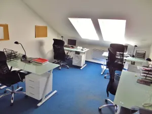 Pronájem kanceláře, Praha - Holešovice, Komunardů, 100 m2