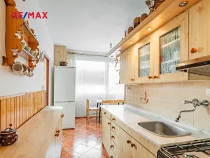 Pronájem bytu 4+1, Jindřichův Hradec, sídliště Vajgar, 74 m2