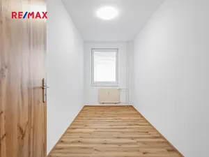 Pronájem bytu 3+1, Jindřichův Hradec, Kosmonautů, 65 m2