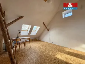 Prodej rodinného domu, Křešín - Blažnov, 180 m2