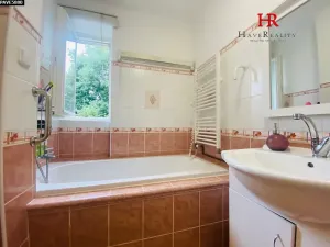 Pronájem bytu 2+1, Benešov, Jiráskova, 51 m2