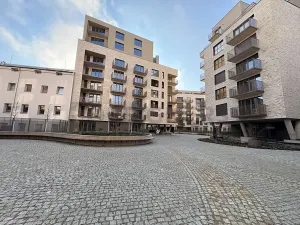 Pronájem bytu 1+kk, Brno, Bratislavská, 35 m2