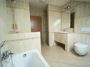 Prodej bytu 5+kk, Roztoky, Borkovského, 205 m2
