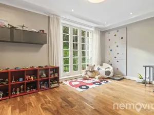 Prodej vily, Praha - Dejvice, V Šáreckém údolí, 459 m2