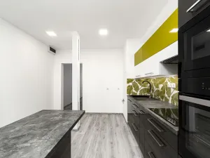 Prodej bytu 3+1, Ostrava, náměstí Antonie Bejdové, 73 m2