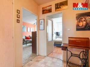 Prodej bytu 3+kk, Praha - Petrovice, Rezlerova, 63 m2