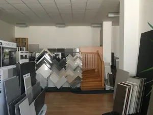 Pronájem obchodního prostoru, Brno, Valchařská, 100 m2