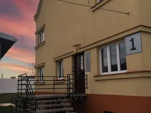 Pronájem kanceláře, Praha - Horní Počernice, Bystrá, 36 m2