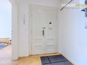 Pronájem bytu 1+1, Praha - Bubeneč, V. P. Čkalova, 55 m2