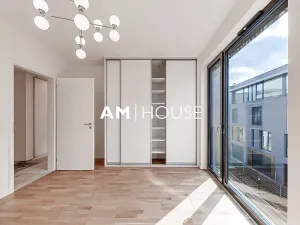 Pronájem bytu 3+kk, Praha - Libeň, Smrčkova, 93 m2