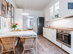 Prodej bytu 2+kk, Praha - Vyšehrad, Neklanova, 42 m2