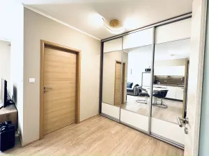 Pronájem bytu 2+kk, Praha - Libeň, Nad Rokoskou, 47 m2