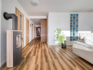 Prodej rodinného domu, Kamenice nad Lipou, Dobšova, 210 m2