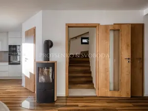 Prodej rodinného domu, Kamenice nad Lipou, Dobšova, 210 m2