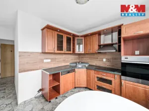 Prodej bytu 3+1, Náchod - Staré Město nad Metují, Pražská, 64 m2