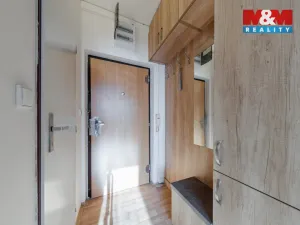 Pronájem bytu 1+1, Karlovy Vary, Konečná, 37 m2