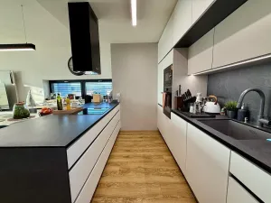 Pronájem bytu 3+kk, Brno - Sadová, Kumpoštova, 152 m2