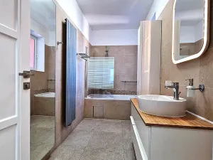 Prodej bytu 3+1, Brno, Tržní, 90 m2