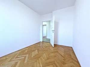 Prodej bytu 3+1, Brno, Tržní, 90 m2