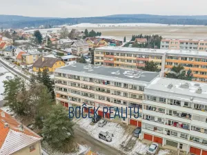 Prodej bytu 3+1, Komárov, Mládežnická, 65 m2