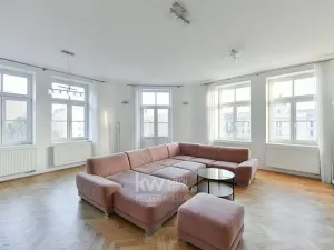 Pronájem bytu 3+kk, Praha - Smíchov, Štefánikova, 121 m2