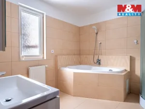 Prodej rodinného domu, Šumavské Hoštice, 316 m2